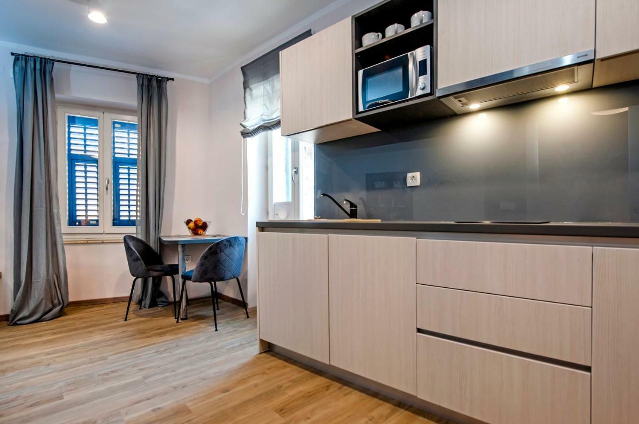 Harmony In Blue Appartement Rovinj Buitenkant foto
